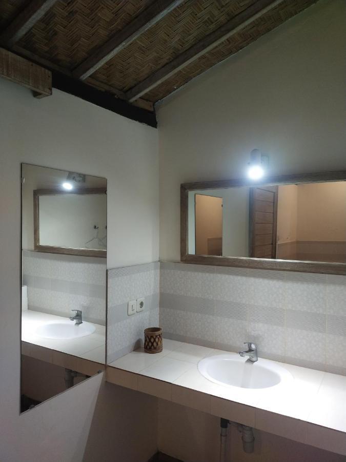Comeback Guesthouse Canggu Eksteriør billede