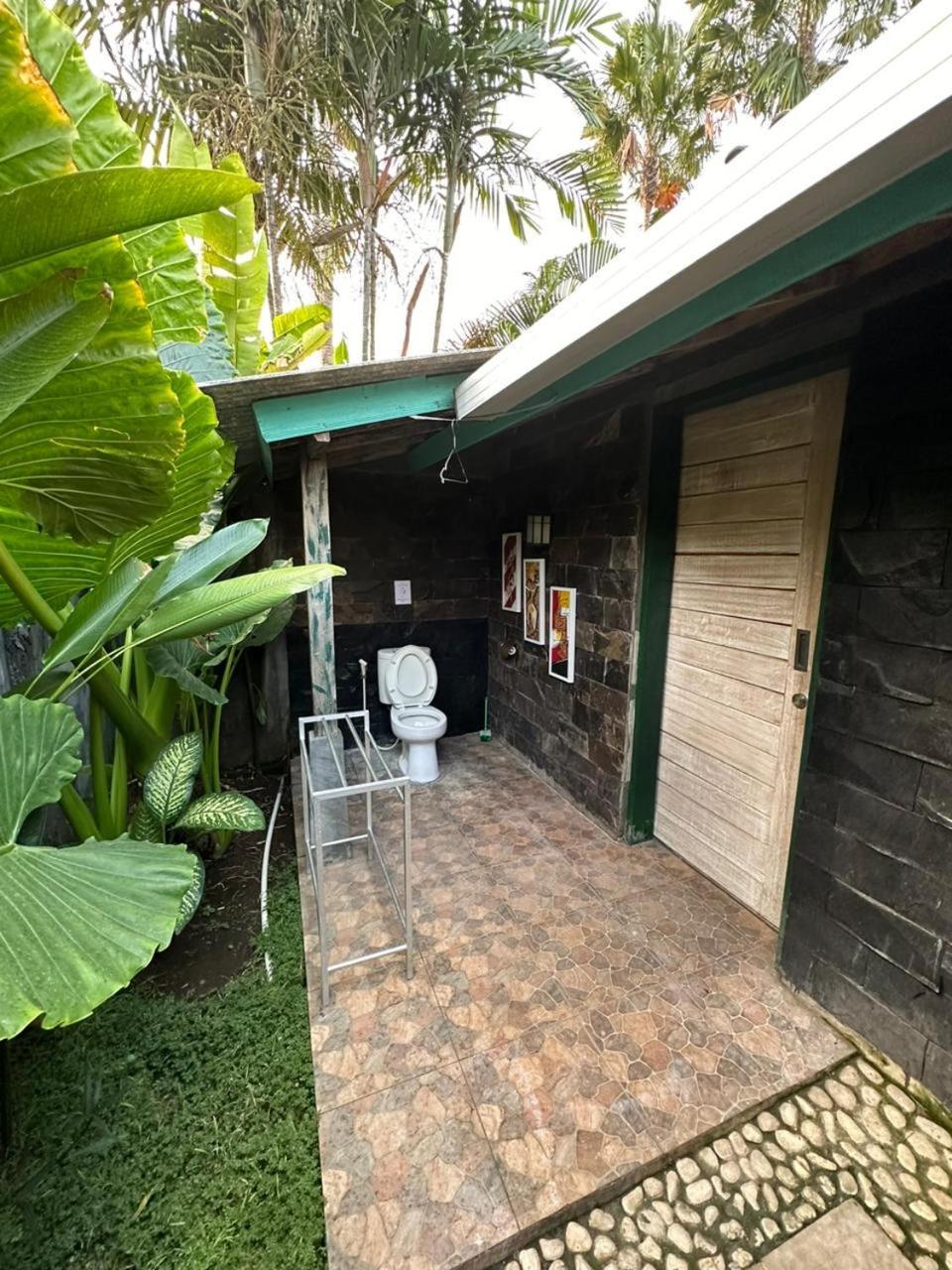 Comeback Guesthouse Canggu Eksteriør billede